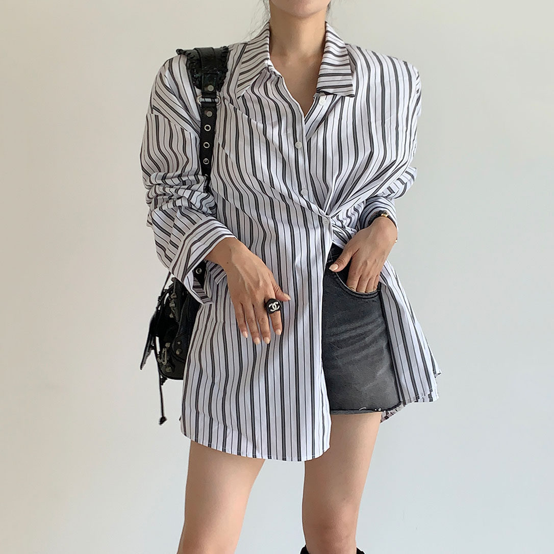 韩国东大门2023秋装polo领条纹系扣百搭宽松休闲长袖衬衫女中长款