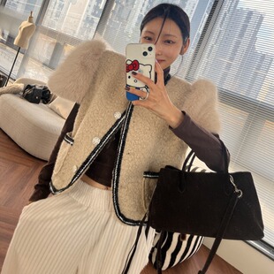 韩国东大门法式小香风毛毛袖拼接羊羔绒呢子短外套女保暖皮草马甲