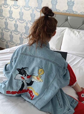 韩国东大门2024冬装宽松时尚可爱卡通刺绣重工复古牛仔外套女夹克