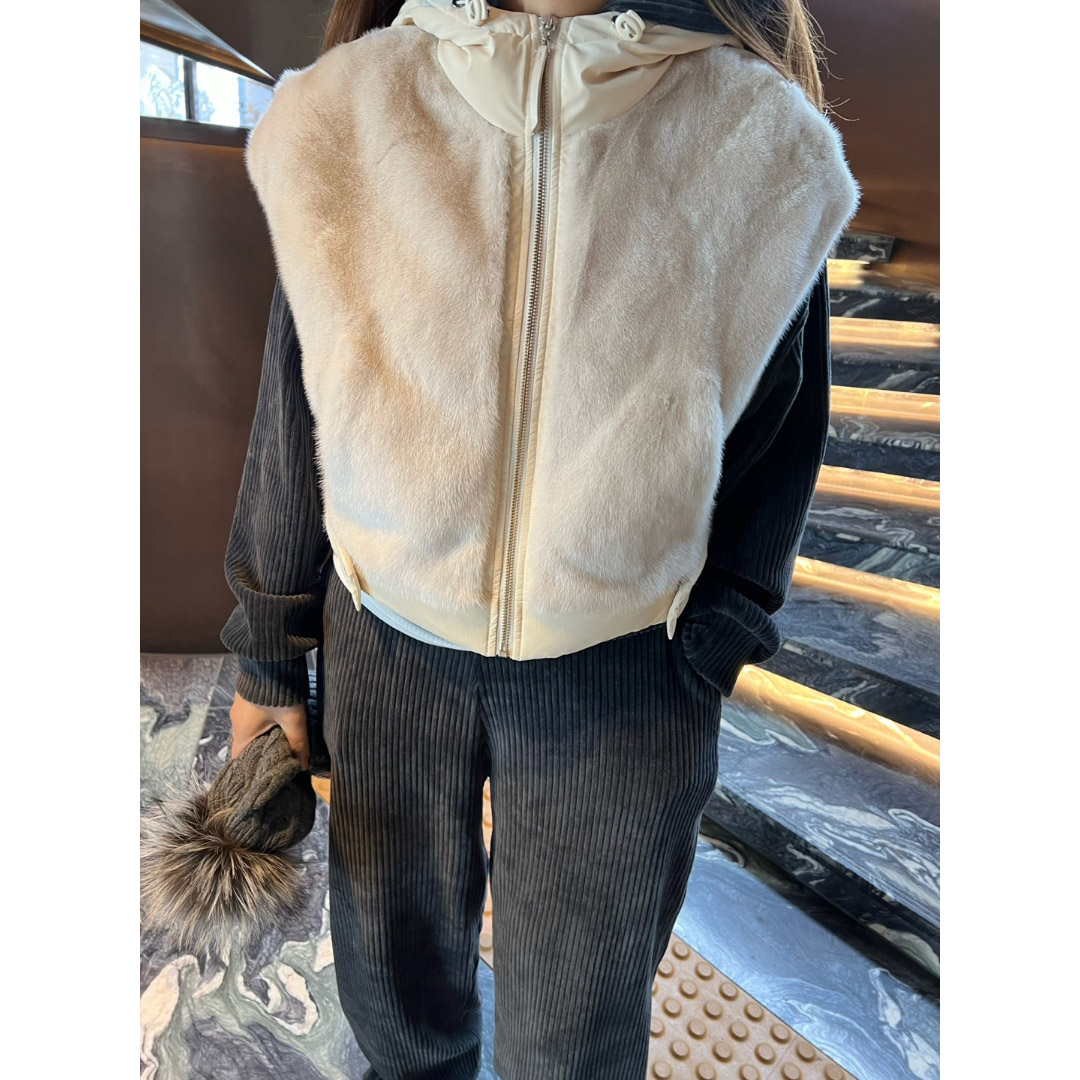 韩国水貂毛连帽棉服马甲背心女