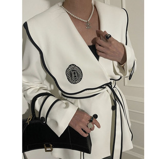 韩国东大门2026春装新款法式设计感海军领系带收腰显瘦风衣外套女