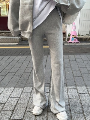 韩国舒适简约微喇休闲裤