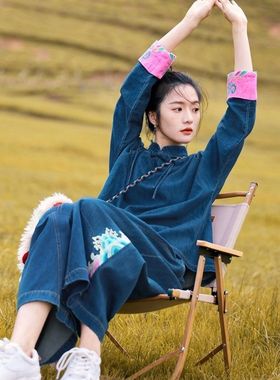 时尚牛仔套装女春秋民族风刺绣牛仔套装女国风上衣阔腿裤子两件套