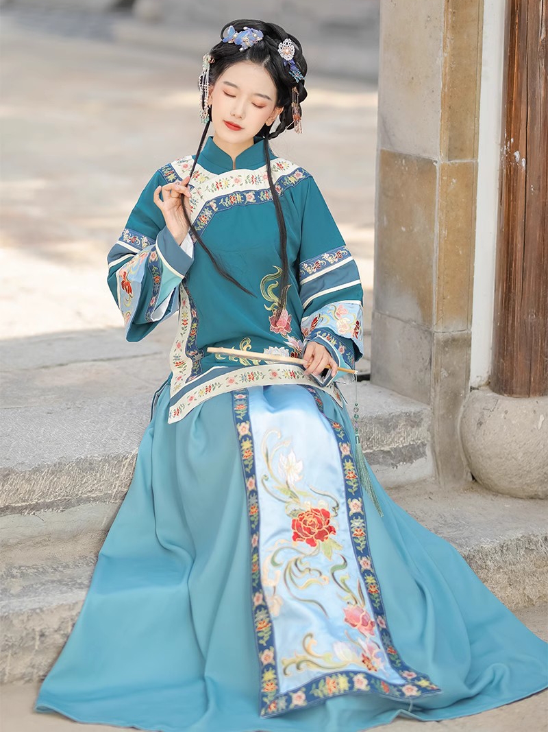 古代少奶奶服装晚清古董衣旗装