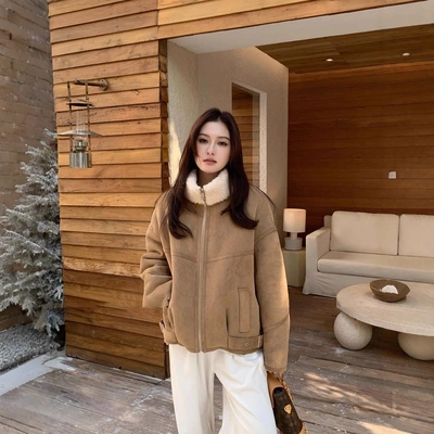 2025新款全羊毛皮毛一体外套女短款羊羔毛海宁皮草年轻版机车大衣