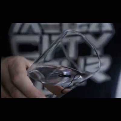 魔术教学 2025Roddy McGhie – Gone fishin会游泳的鱼 惊奇效果