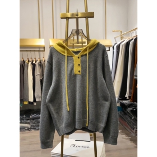 【晓艾档口实拍】三粒扣撞色连帽衫女秋冬新款时尚百搭潮流上衣潮