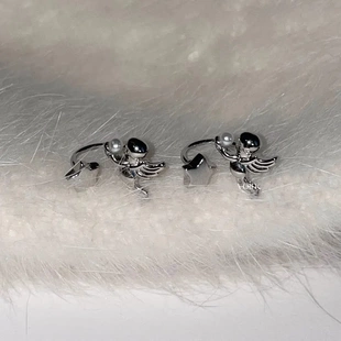 甜酷个性丘比特天使u型马蹄环耳圈钛钢细杆耳轮钉耳环女耳钉铜