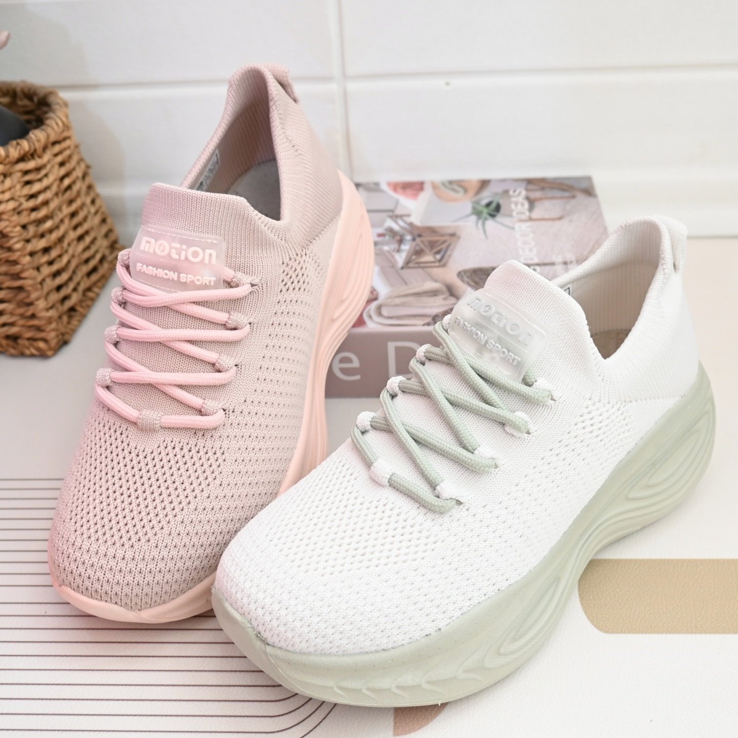 26春季新款老北京透气飞织网面轻便厚底健步舒适休闲妈妈鞋女单鞋,女鞋,时尚休闲鞋,淘宝优惠券,粉丝福利购,淘宝优惠卷