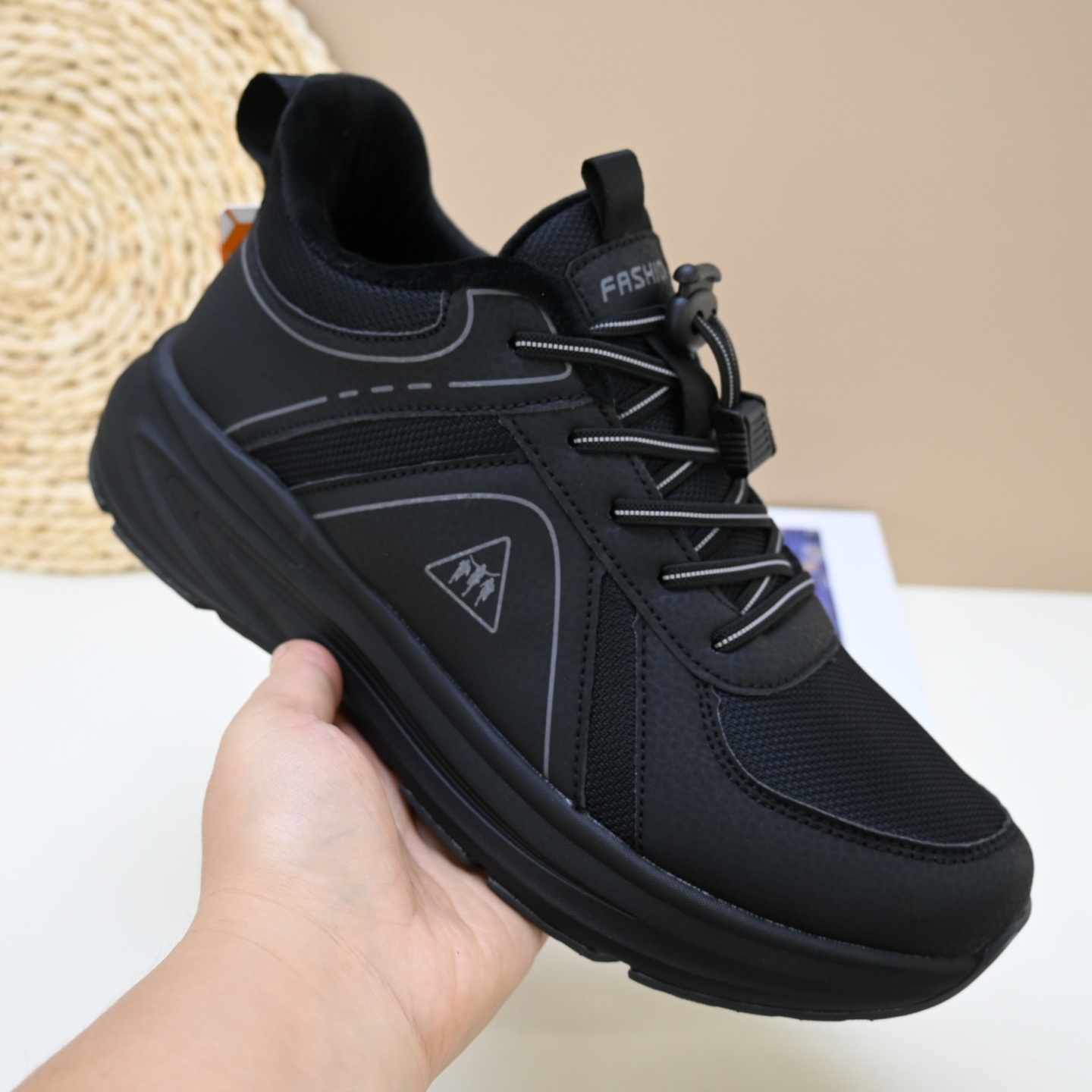 二棉鞋防滑中老年爸爸薄绒健步鞋