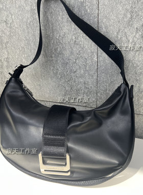 CK Jeans国内代购24春季新款女包饺子包单肩斜跨腋下新月包DH3504