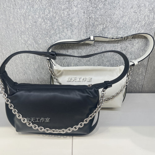 CK Jeans国内代购2024年春季新款女包手提单肩包潮流饺子包DH3573