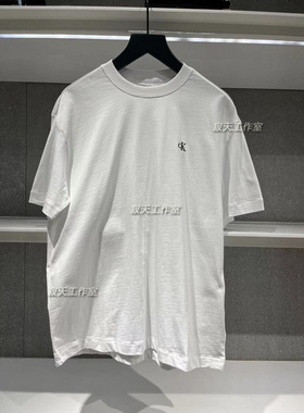 CK Jeans春夏男士简约刺绣通勤舒适纯棉宽松圆领短袖T恤40HM229