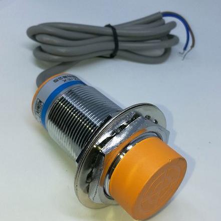 替代美国AB   871C-C15R30接近开关 90-250VAC 300mA 传感器