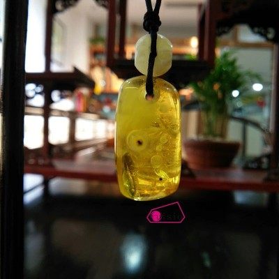 精品天然金绞蜜异象包裹个性吊坠正品天然蜜蜡挂件假一赔十