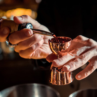 60ml调酒师分酒器jigger 304安士量杯调酒器30 疯狂上新价