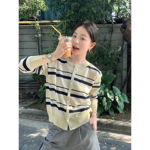 KITTIN韩系圆领通勤百搭休闲宽松单排扣条纹撞色显瘦针织开衫女春