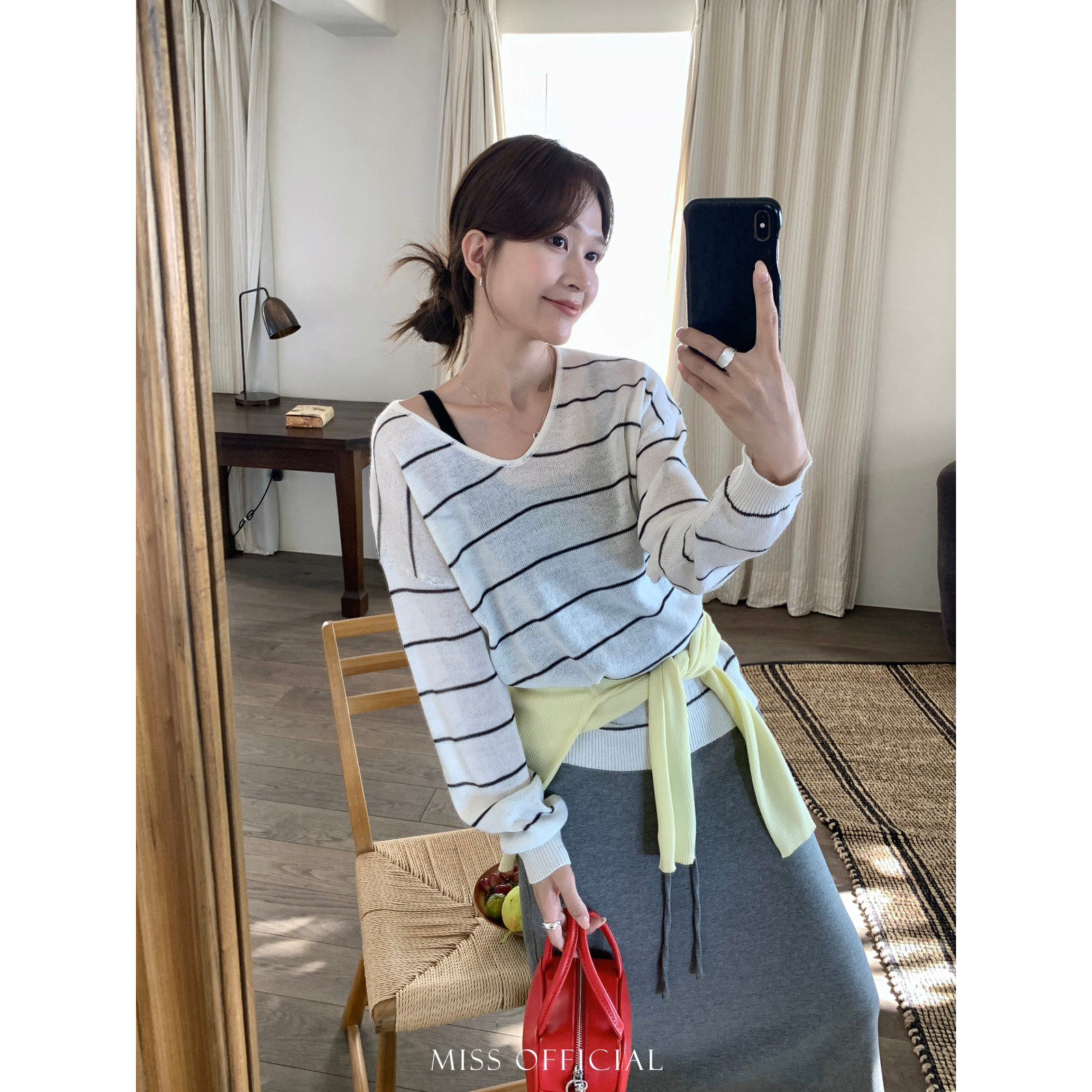 MISS密思家韩系休闲宽松慵懒风V领设计感条纹长袖针织衫上衣女春
