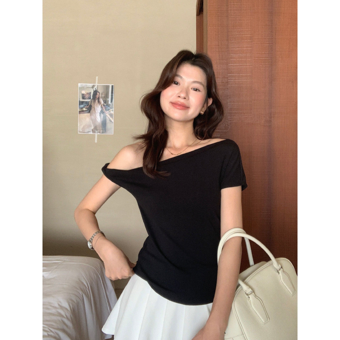 THE LEMON柠檬绿茶韩系显瘦设计感扭结斜肩短袖小衫女2026年春款