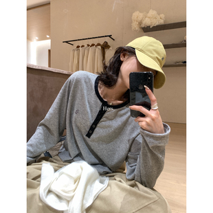 Hers夏上新简约日常休闲慵懒条纹小刺绣长袖 T恤女宽松型棉质套头