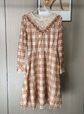 10534撤柜XG撤柜XG碎花连衣裙法式气质雪纺显瘦蕾丝拼接裙子