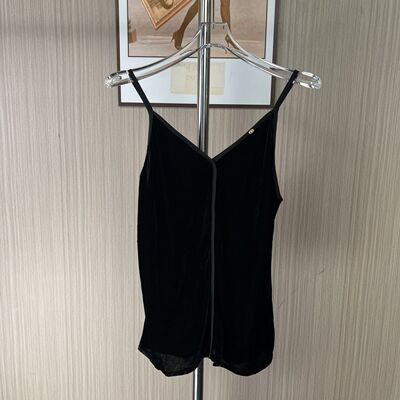 1059品牌撤柜背心金丝绒吊带夏季修身黑色时髦洋气领内上衣打底