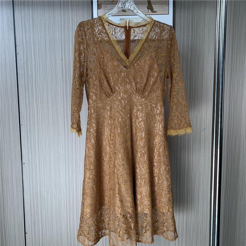 31043品牌撤柜atu春秋款七分袖修身蕾丝连衣裙女两件套裙子