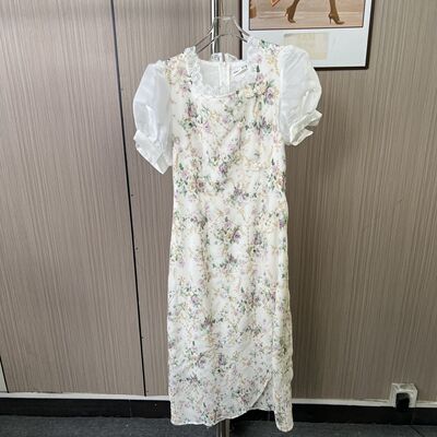 1066撤柜AL夏季新款气质连衣裙法式复古碎花泡泡收腰长裙显瘦