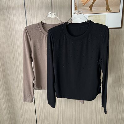 1036品牌撤柜剪标时尚女装新款百搭设计款气质上衣
