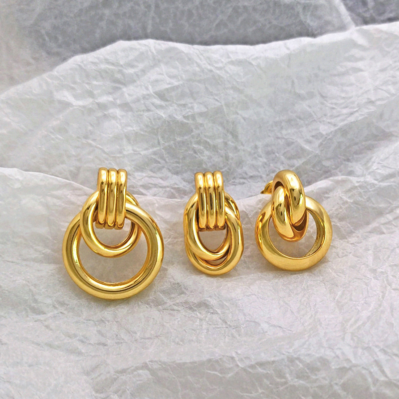 欧美小众缠绕圈圈耳环女简约气质