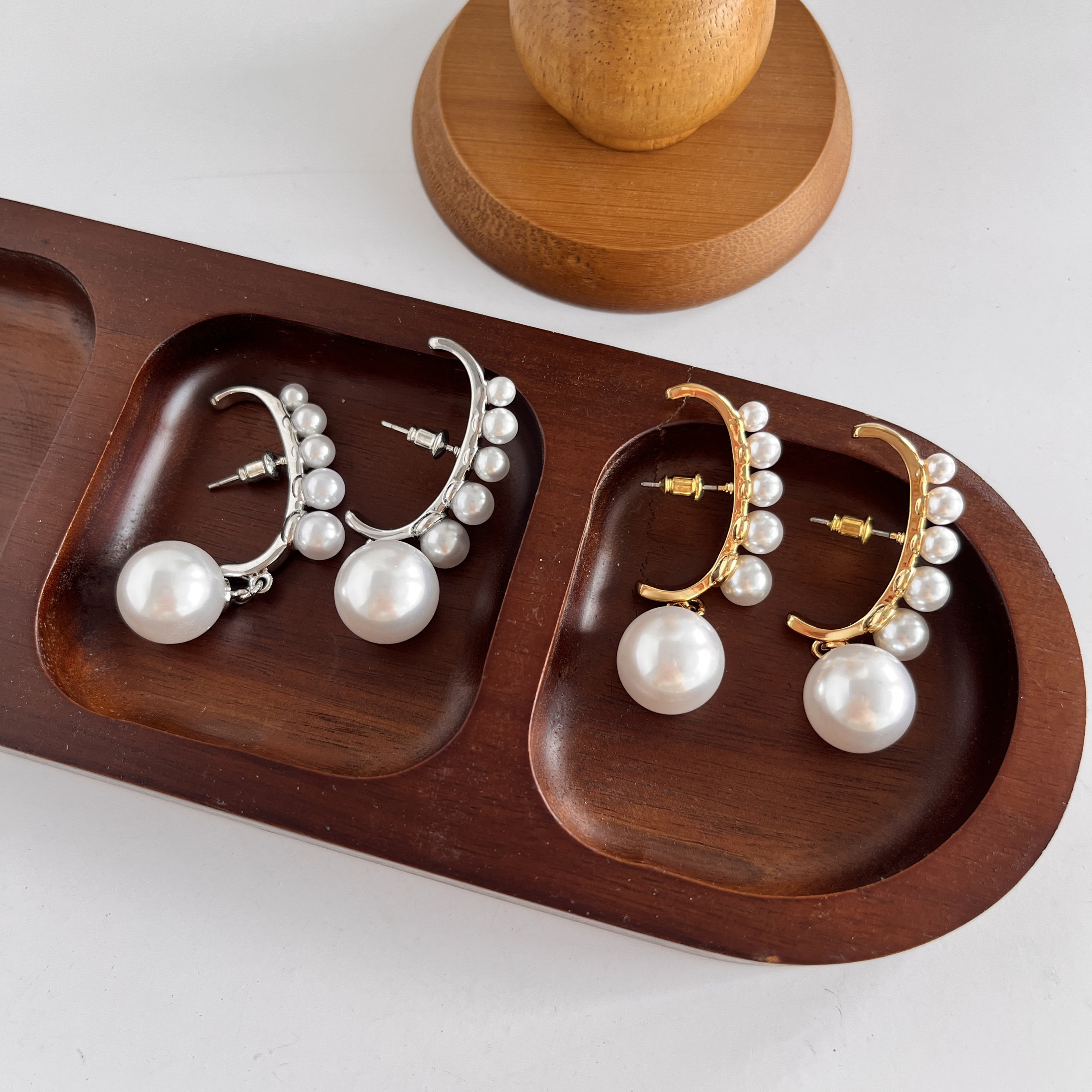 娜扎同款法式气质多颗珍珠吊坠优雅简约时髦高级感半月形耳环耳饰