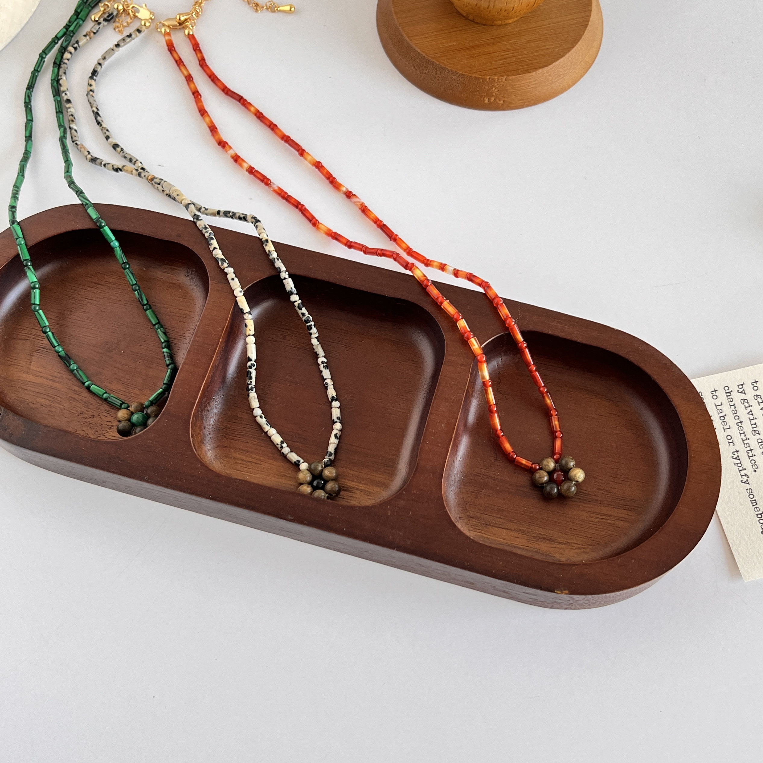 沉香小花串珠项链天然孔雀石红玛瑙法式复古小众设计高级感锁骨链