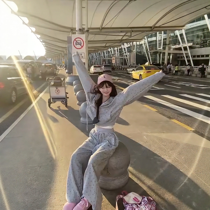 美式少女休闲运动服套装女秋冬星星开衫卫衣阔腿裤洋气炸街两件套