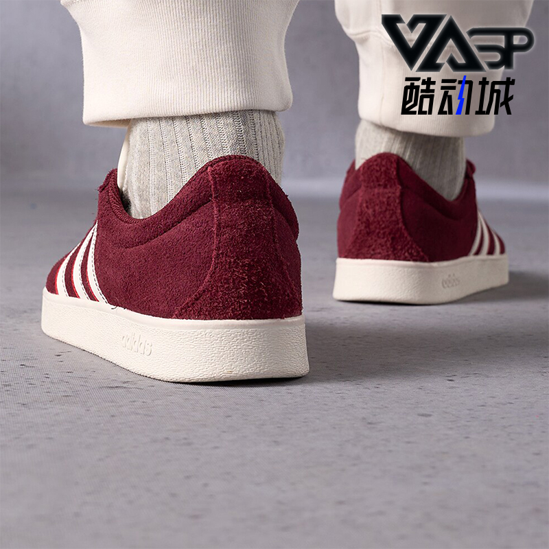 男子低帮透气休闲运动板鞋