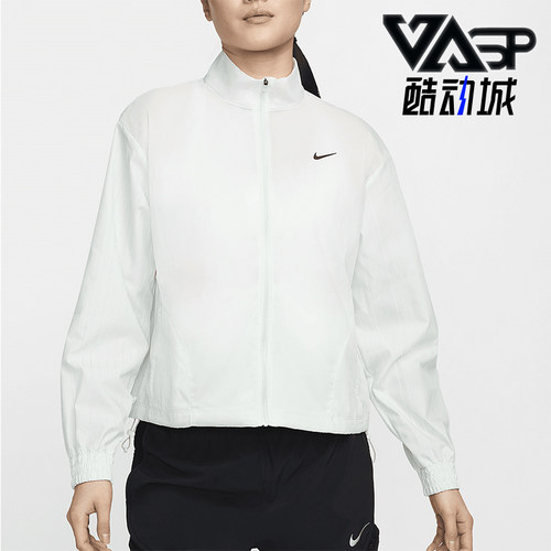 耐克女士拒水跑步夹克运动休闲