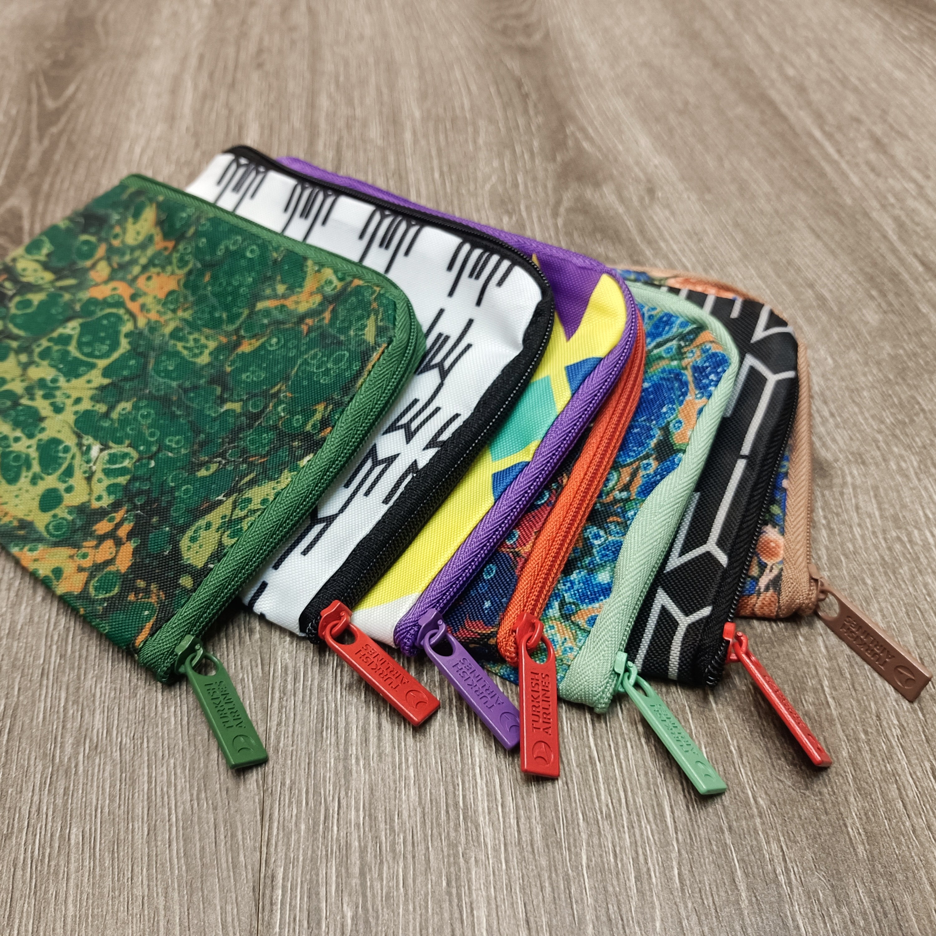 订单库存轻软款航空公司头等舱小号收纳袋 护照包 小物品收纳布袋