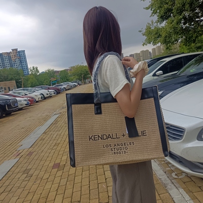 订单库存KENDALL+KYLIE大号大容量编织仿皮单肩包