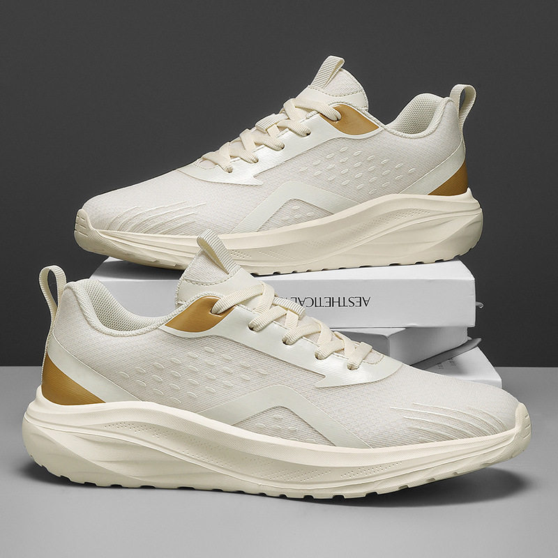 大码旅游鞋男士缓震休闲飞织男鞋时尚街头韩版运动鞋成人晨跑鞋男