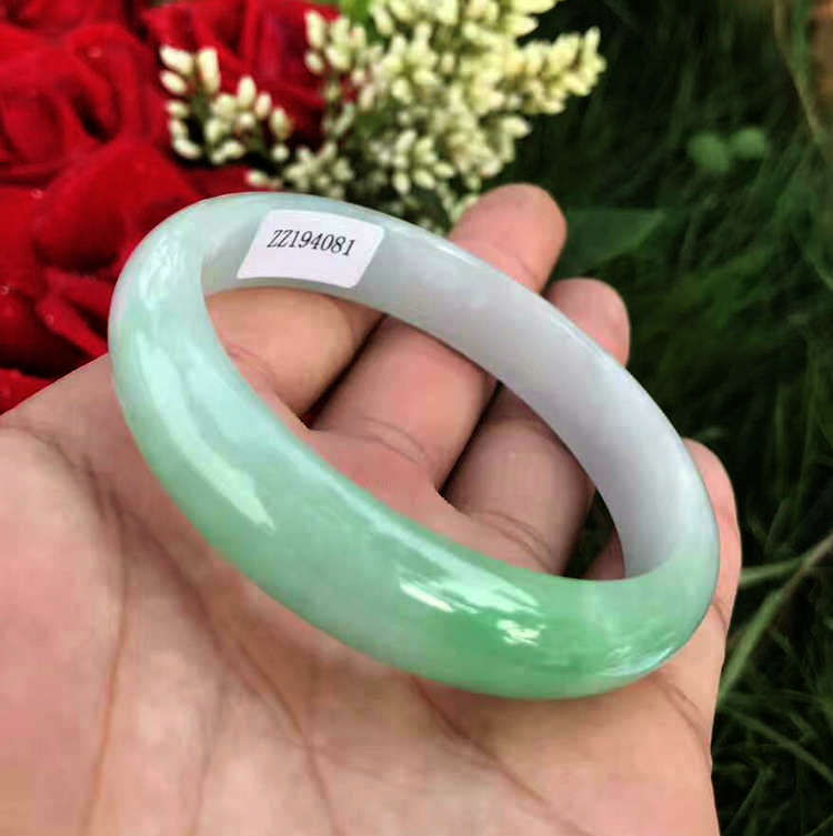 手镯国检证书缅甸翡翠迎春特价