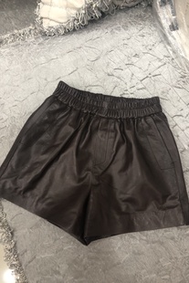 真皮皮短裤女秋冬2024年新款绵羊皮宽松阔腿显瘦高腰皮裤纯皮外穿