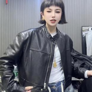 2025春装新款简约大气绵羊皮夹克机车短款真皮皮衣外套高腰拉链黑