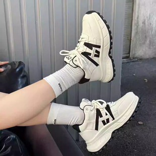 秋冬大码女鞋40-43码真皮休闲鞋41 42百搭高帮超柔里显脚小鞋子