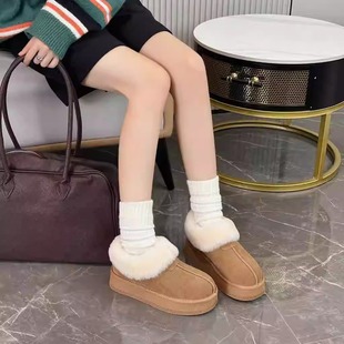 冬季新品毛毛大码女靴40-43码雪地靴加绒保暖棉鞋41 42码短靴厚底