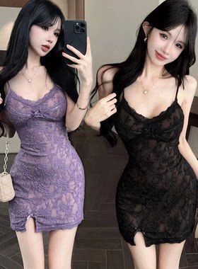 蕾丝吊带性感露背带胸垫连衣裙