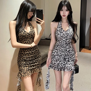 性感豹纹吊带连衣裙带胸垫挂脖露背包臀短裙小个子辣妹夜店女装