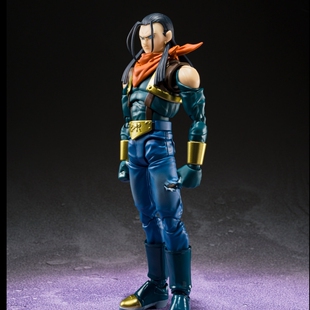 万代 龙珠GT SHF  人造人17号 特兰克斯 小芳 吉鲁 可动景品手办