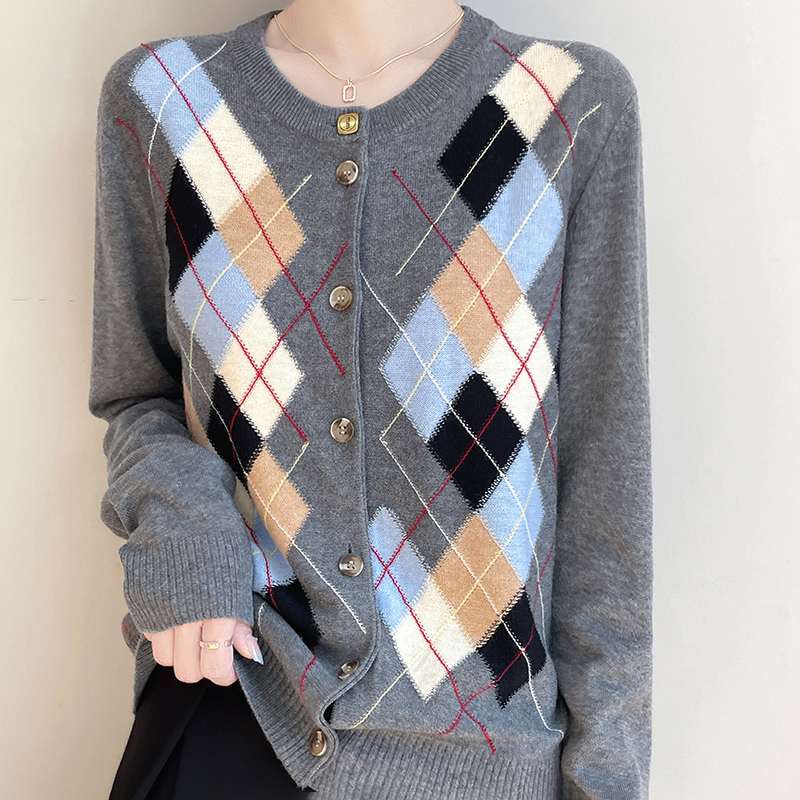 2025春新款菱形格提花精纺羊毛开衫女圆领宽松时尚拼色针织衫外套