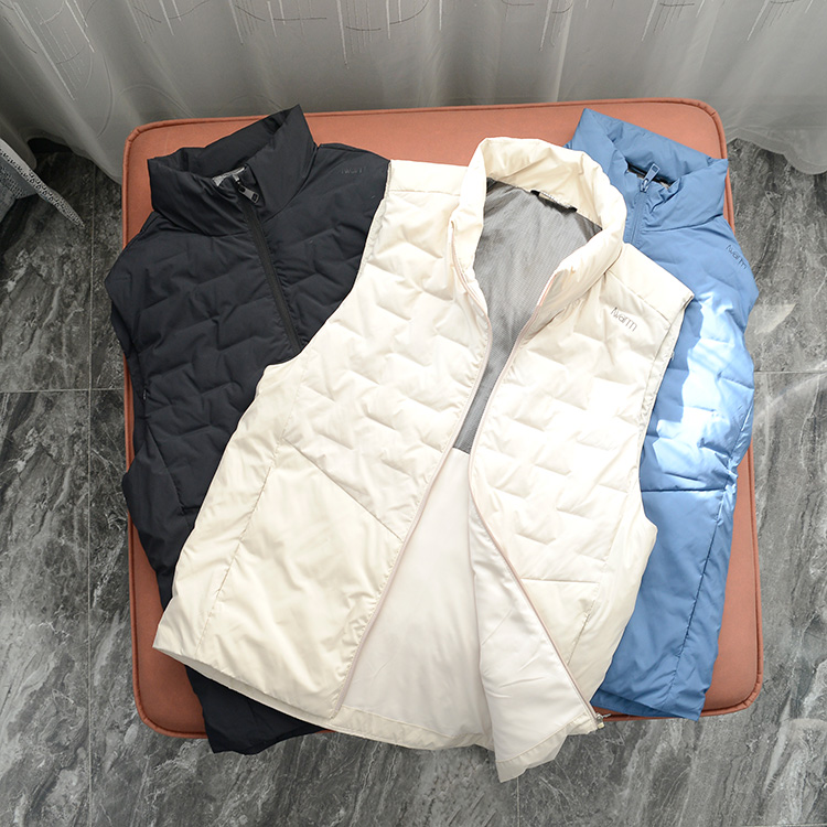羽绒马甲立领轻薄时尚休闲男