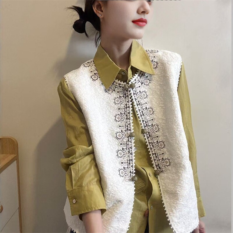 欧洲站2026春季新款欧货重工绣花民族风无袖休闲马甲短外套上衣女