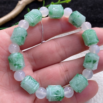 qxm自然光缅甸翡翠A货飘花六字真言手链，玉手串单珠10.5*12.6mm